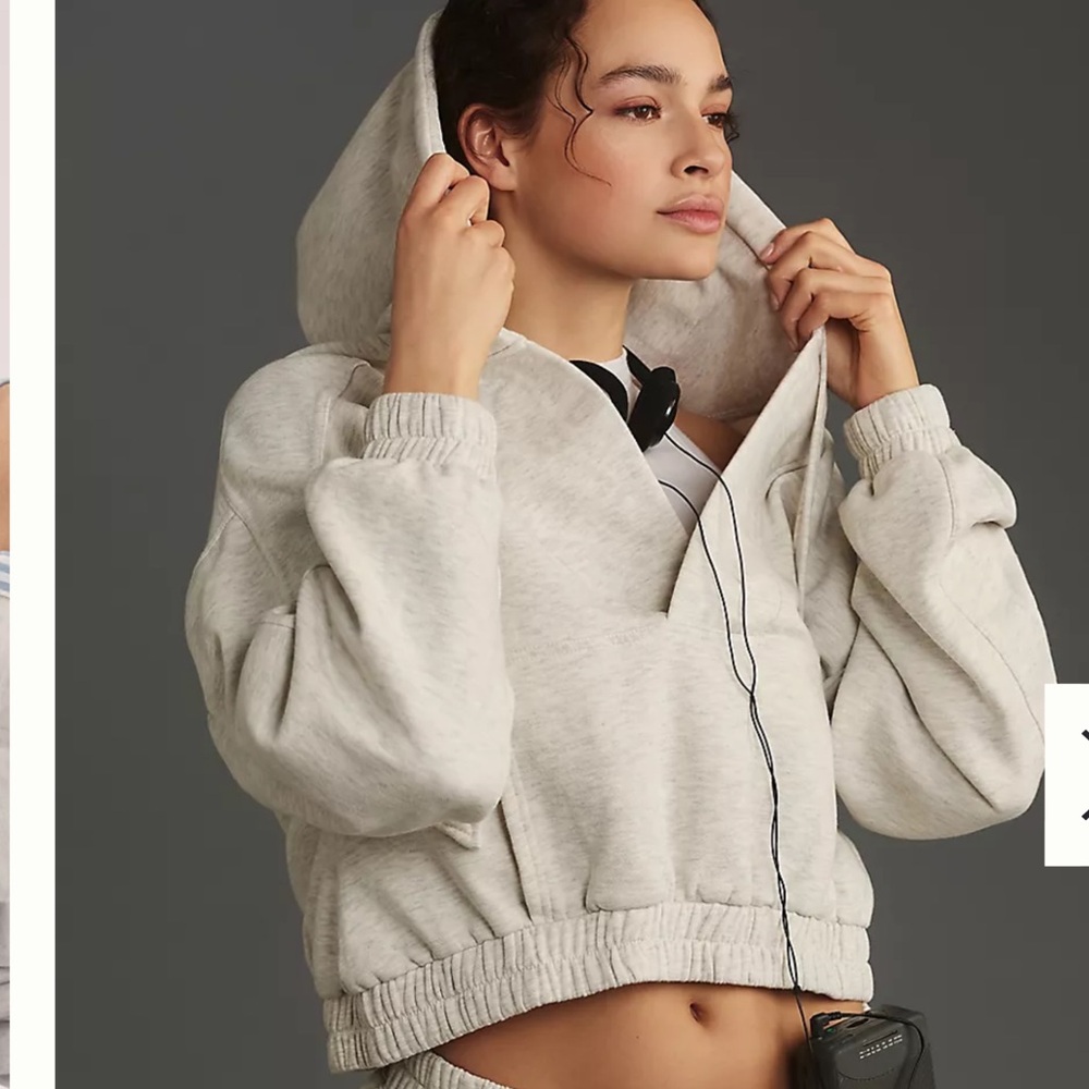 Anthropologie Daily Practice Stand Out Hooded Fleece Cropped Sweatshirt, XXS